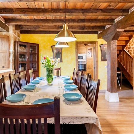 Casa De Pueblo Las Golondrinas De Luena San Miguel de Luena Exteriér fotografie