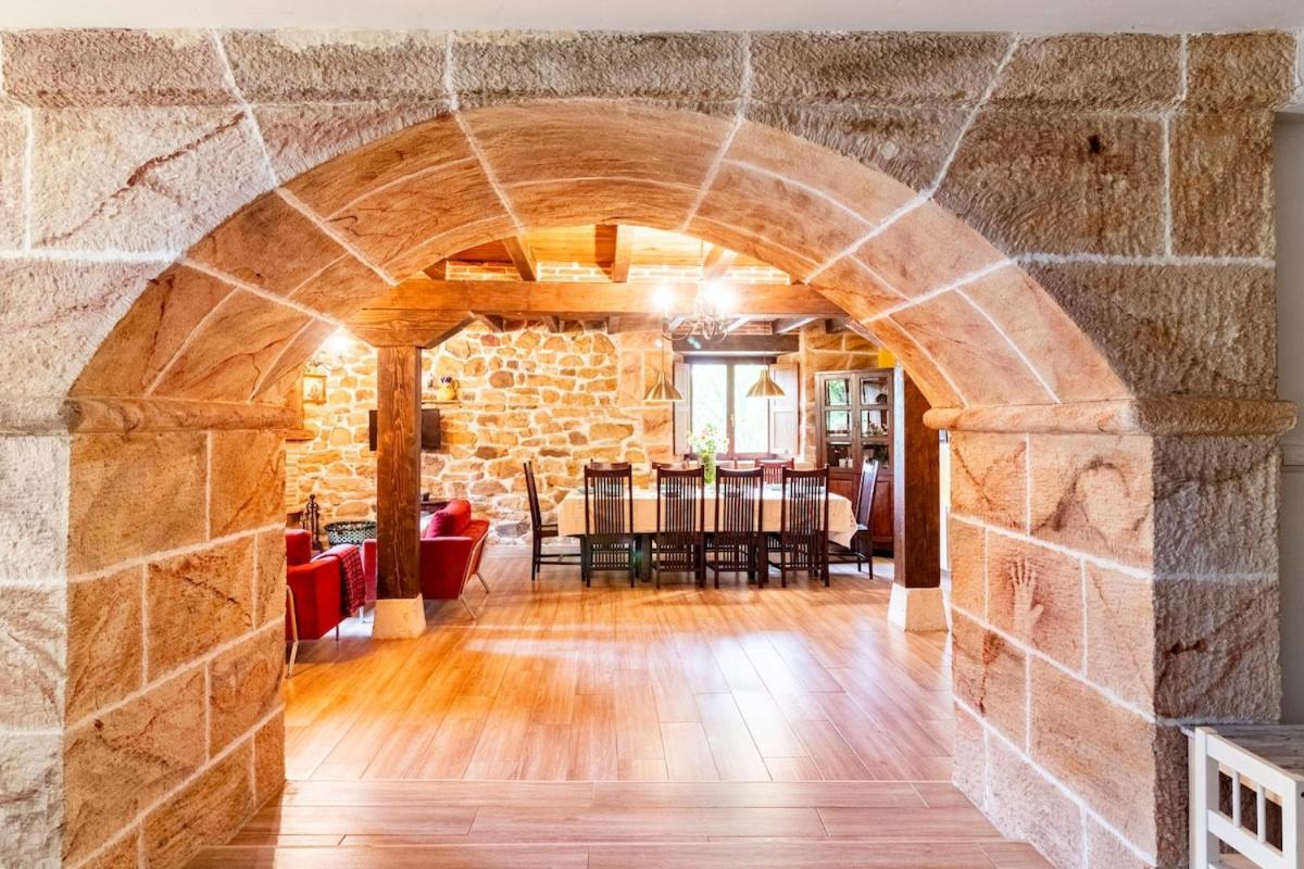 Casa De Pueblo Las Golondrinas De Luena San Miguel de Luena Exteriér fotografie